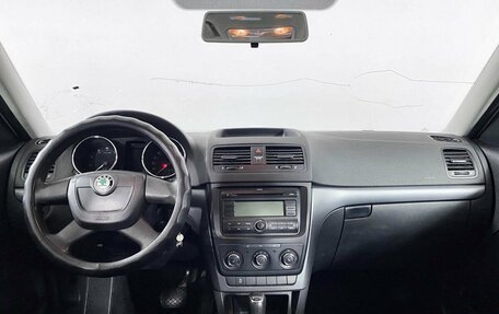 Skoda Yeti I рестайлинг, 2013 год, 699 000 рублей, 17 фотография