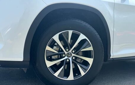 Lexus RX IV рестайлинг, 2022 год, 3 950 000 рублей, 7 фотография
