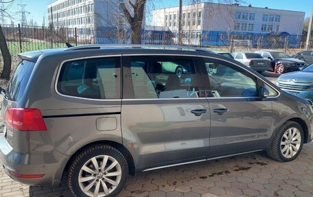 Volkswagen Sharan II, 2011 год, 1 350 000 рублей, 5 фотография
