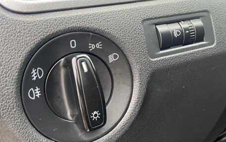 Skoda Rapid I, 2015 год, 885 000 рублей, 13 фотография