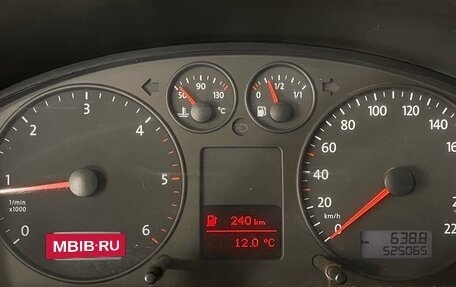 Volkswagen Multivan T5, 2008 год, 860 000 рублей, 10 фотография