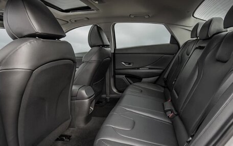 Hyundai Elantra, 2024 год, 2 749 000 рублей, 7 фотография