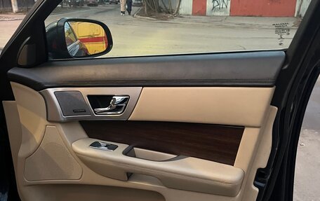 Jaguar XF I рестайлинг, 2014 год, 1 600 000 рублей, 13 фотография