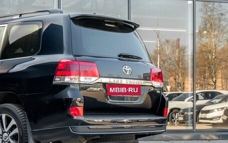 Toyota Land Cruiser 200, 2018 год, 6 900 000 рублей, 9 фотография