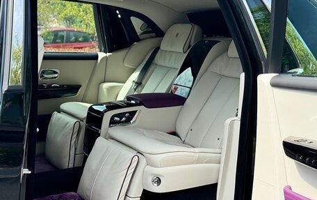 Rolls-Royce Phantom VIII, 2022 год, 39 000 224 рублей, 11 фотография