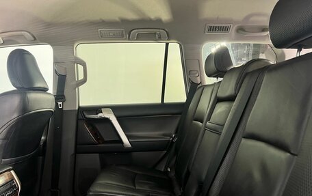 Toyota Land Cruiser Prado 150 рестайлинг 2, 2009 год, 2 299 000 рублей, 16 фотография