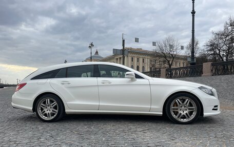Mercedes-Benz CLS, 2013 год, 2 400 000 рублей, 11 фотография