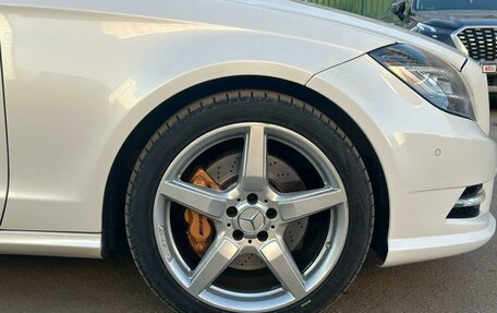 Mercedes-Benz CLS, 2013 год, 2 400 000 рублей, 16 фотография