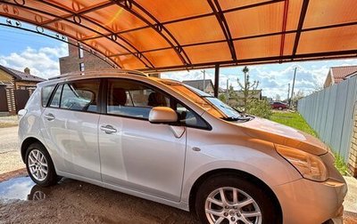 Toyota Verso I, 2010 год, 930 000 рублей, 1 фотография