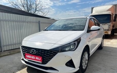 Hyundai Solaris II рестайлинг, 2021 год, 1 800 000 рублей, 1 фотография