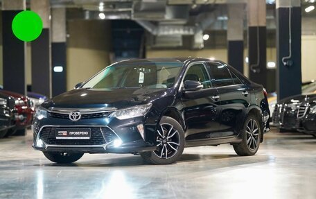 Toyota Camry, 2017 год, 2 199 000 рублей, 1 фотография