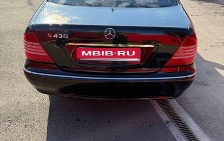 Mercedes-Benz S-Класс, 2004 год, 1 000 000 рублей, 8 фотография