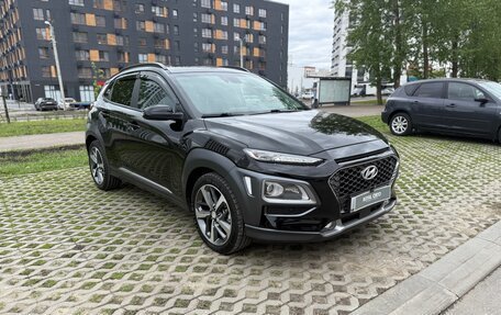 Hyundai Kona I, 2021 год, 1 860 000 рублей, 3 фотография