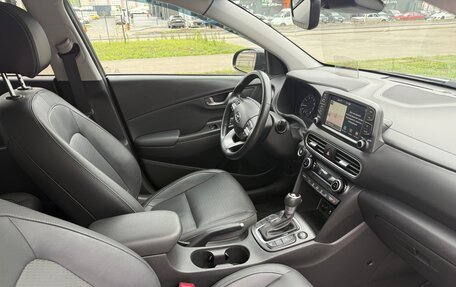 Hyundai Kona I, 2021 год, 1 860 000 рублей, 10 фотография