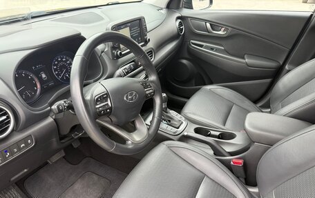 Hyundai Kona I, 2021 год, 1 860 000 рублей, 13 фотография