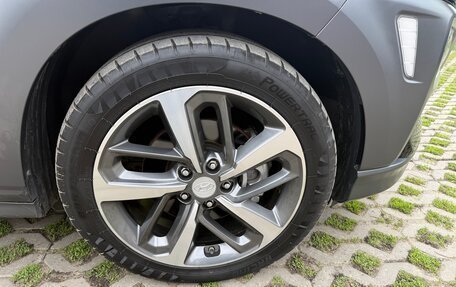 Hyundai Kona I, 2021 год, 1 860 000 рублей, 24 фотография