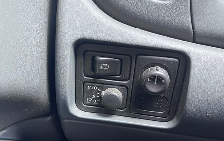 Nissan Almera, 2005 год, 350 000 рублей, 12 фотография