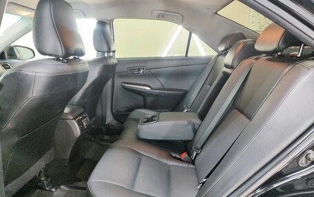 Toyota Camry, 2017 год, 2 199 000 рублей, 16 фотография