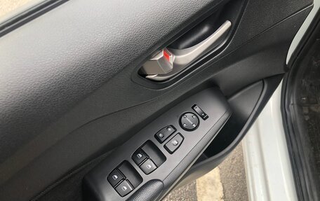 Hyundai Solaris II рестайлинг, 2017 год, 1 200 000 рублей, 9 фотография