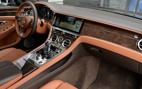 Bentley Continental GT III, 2020 год, 25 000 000 рублей, 27 фотография