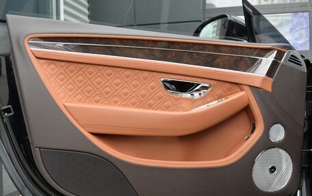Bentley Continental GT III, 2020 год, 25 000 000 рублей, 28 фотография