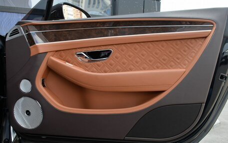 Bentley Continental GT III, 2020 год, 25 000 000 рублей, 35 фотография