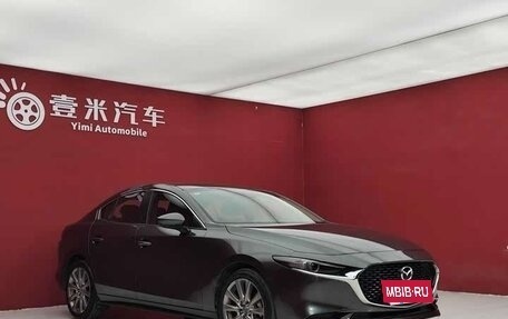 Mazda 3, 2022 год, 1 800 000 рублей, 3 фотография