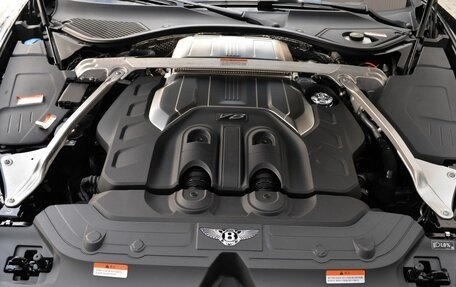 Bentley Continental GT III, 2020 год, 25 000 000 рублей, 38 фотография