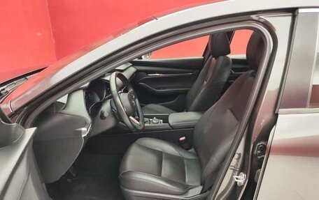 Mazda 3, 2022 год, 1 800 000 рублей, 7 фотография