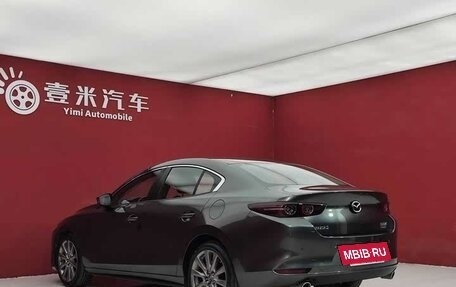 Mazda 3, 2022 год, 1 800 000 рублей, 5 фотография