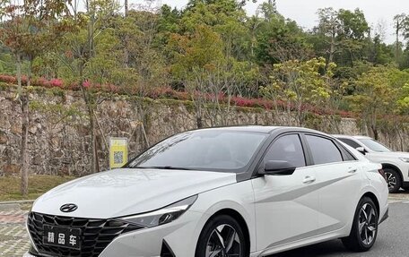 Hyundai Elantra, 2022 год, 1 450 000 рублей, 3 фотография