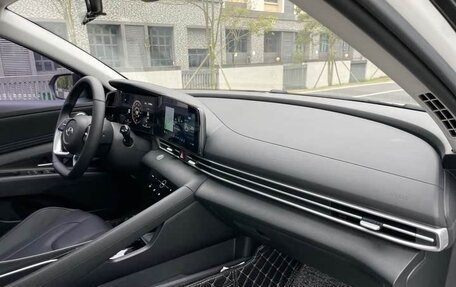 Hyundai Elantra, 2022 год, 1 450 000 рублей, 20 фотография
