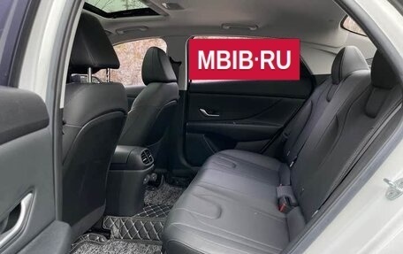 Hyundai Elantra, 2022 год, 1 450 000 рублей, 29 фотография