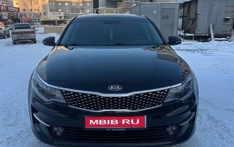KIA K5 II, 2017 год, 2 350 000 рублей, 1 фотография