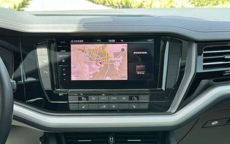 Volkswagen Touareg III, 2019 год, 3 700 000 рублей, 6 фотография