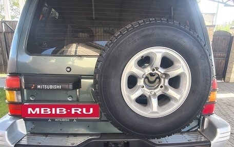 Mitsubishi Pajero III рестайлинг, 1994 год, 850 000 рублей, 3 фотография