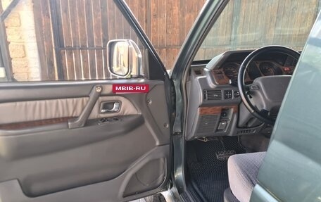 Mitsubishi Pajero III рестайлинг, 1994 год, 850 000 рублей, 15 фотография