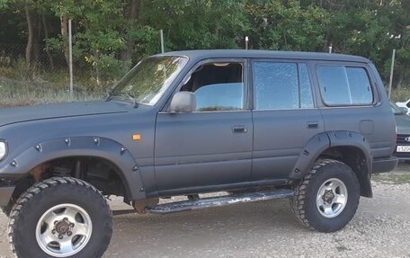 Toyota Land Cruiser 80 рестайлинг, 1996 год, 800 000 рублей, 2 фотография