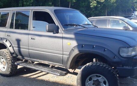 Toyota Land Cruiser 80 рестайлинг, 1996 год, 800 000 рублей, 3 фотография