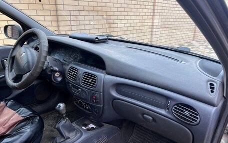 Renault Megane II, 2002 год, 215 000 рублей, 27 фотография