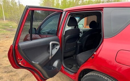 Toyota RAV4, 2006 год, 1 200 000 рублей, 10 фотография