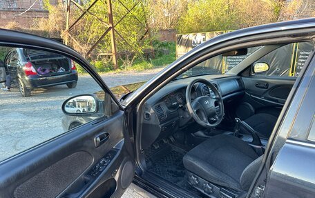 Hyundai Sonata IV рестайлинг, 2005 год, 380 000 рублей, 18 фотография