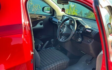 Toyota iQ, 2008 год, 830 000 рублей, 16 фотография