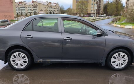 Toyota Corolla, 2011 год, 850 000 рублей, 8 фотография