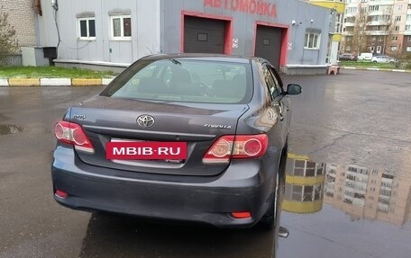 Toyota Corolla, 2011 год, 850 000 рублей, 4 фотография