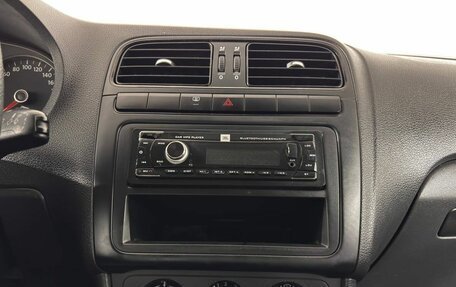 Volkswagen Polo VI (EU Market), 2013 год, 599 000 рублей, 18 фотография