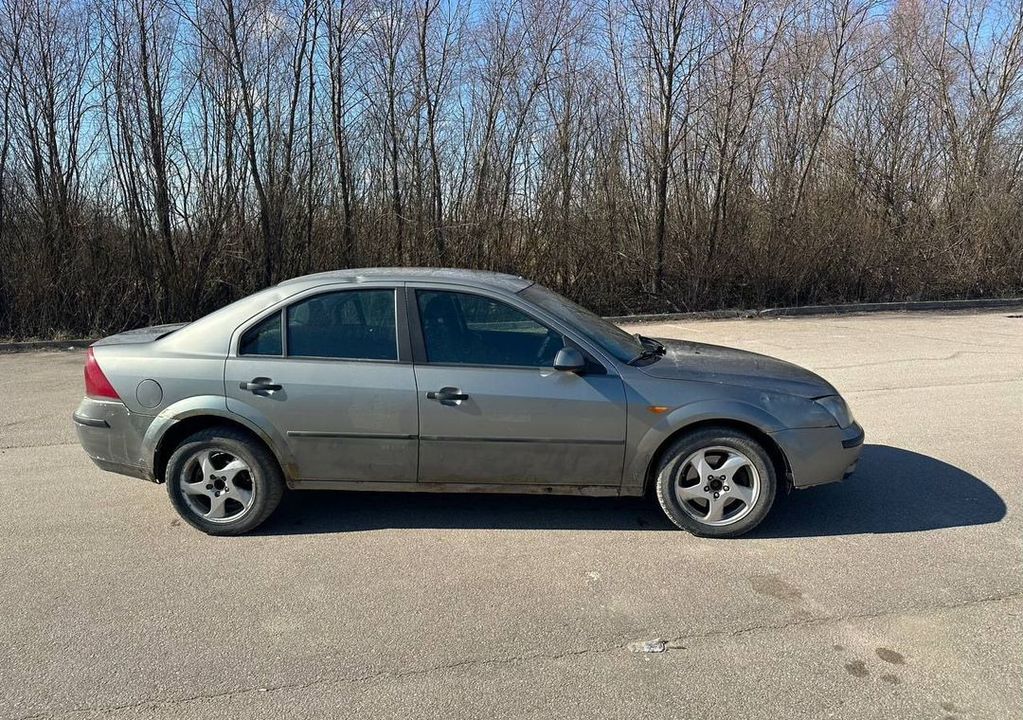 Ford Mondeo III, 2001 год, 220 000 рублей, 2 фотография