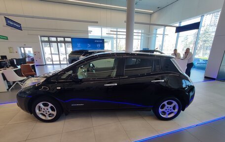 Nissan Leaf I, 2012 год, 685 000 рублей, 8 фотография