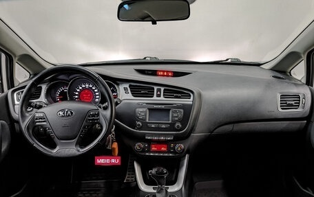 KIA cee'd III, 2014 год, 1 290 000 рублей, 14 фотография