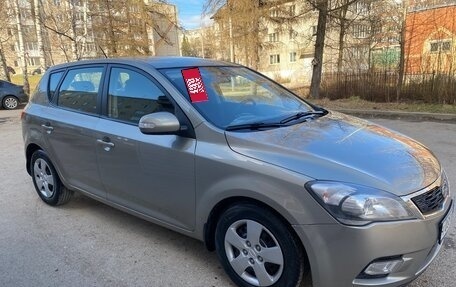 KIA cee'd I рестайлинг, 2010 год, 880 000 рублей, 6 фотография